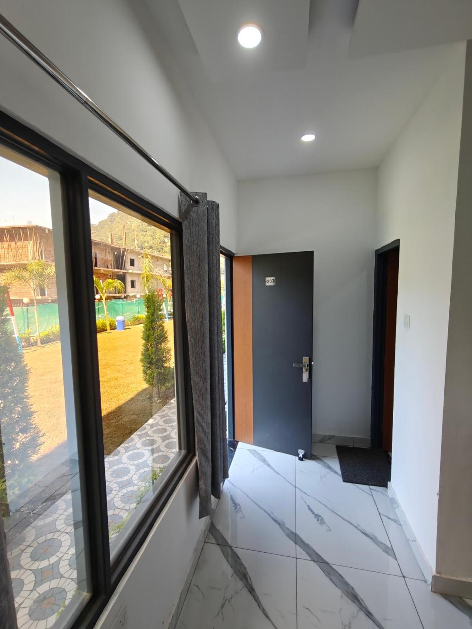 Delhi 34 Resort Rishikesh Room photo